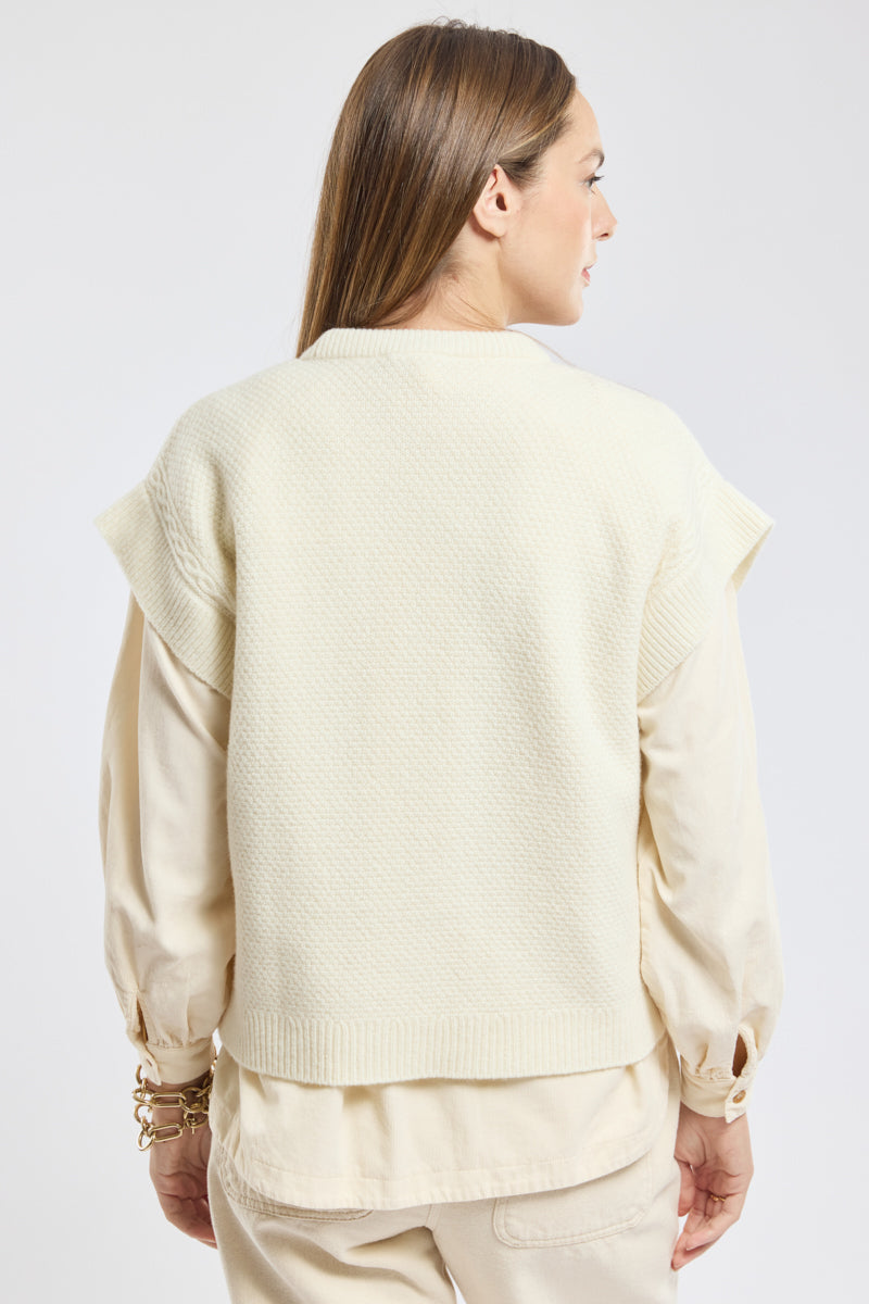 Pull torsades sans manche - laine - 2